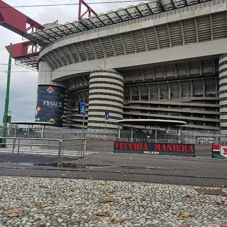 San Siro Stadio 132 *